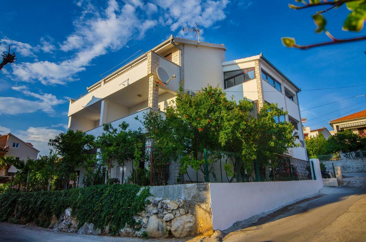 Apartment Ive Trogir Buitenkant foto