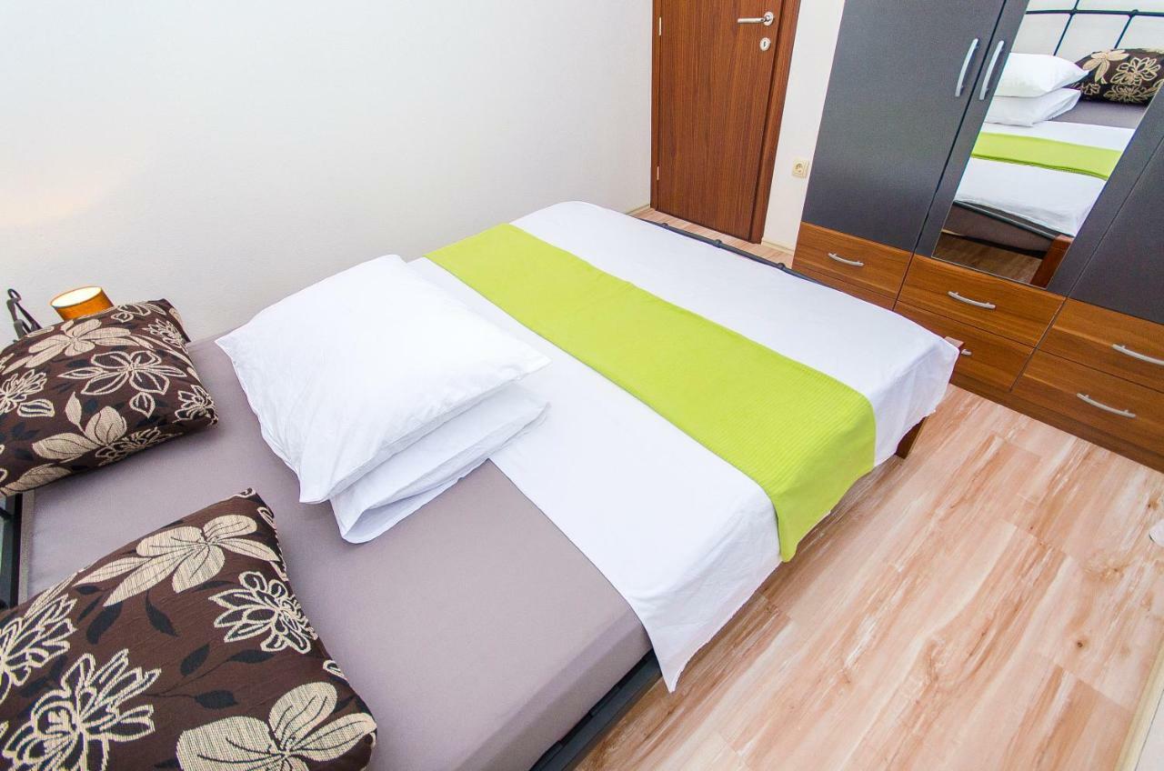 Apartment Ive Trogir Buitenkant foto