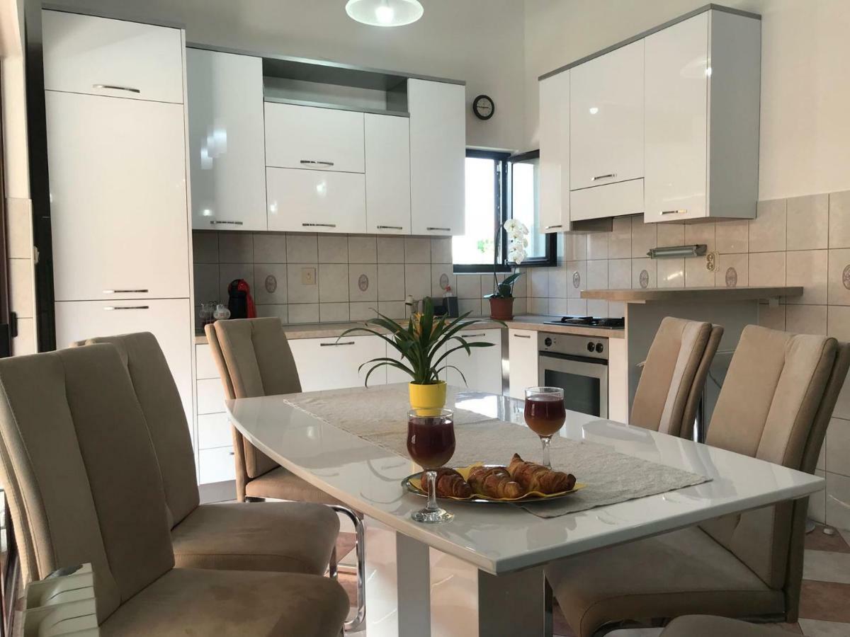 Apartment Ive Trogir Buitenkant foto